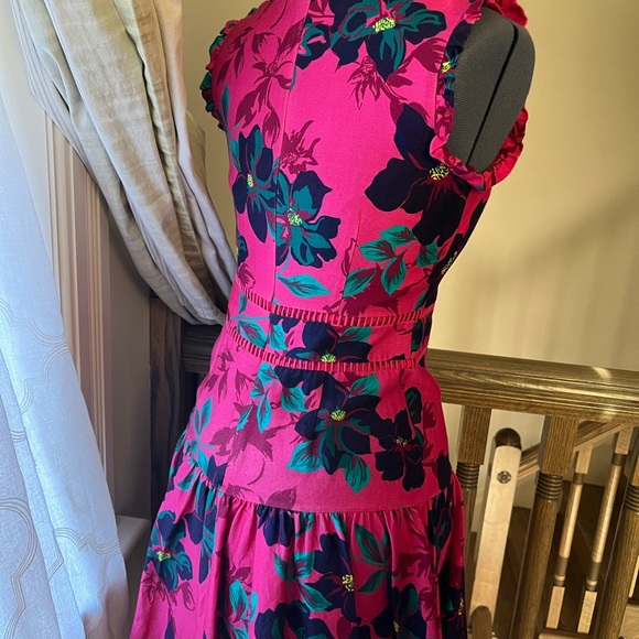 Pink Floral Draper James Dress size 2 - Picture 4 of 4